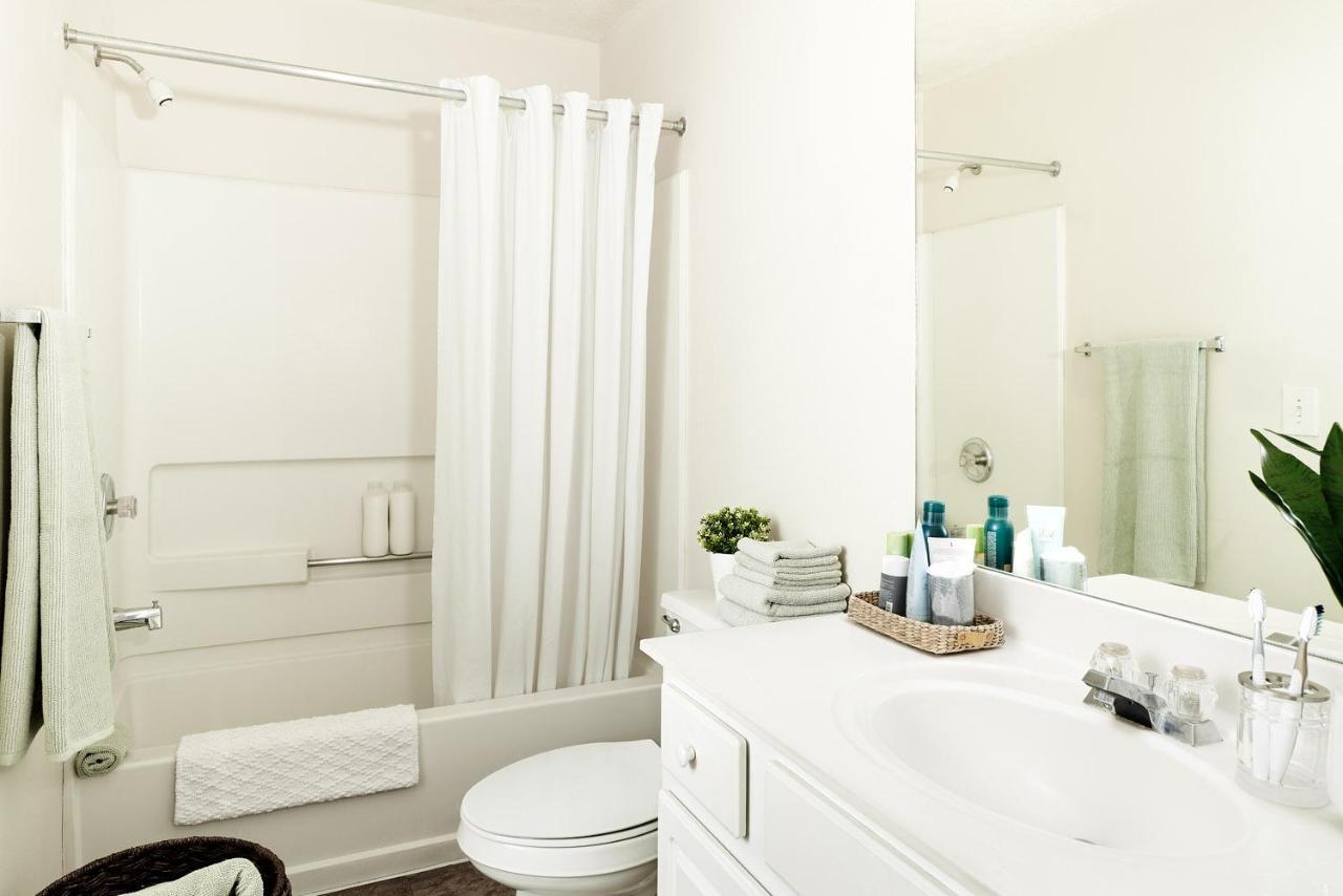 Intown Suites Extended Stay Chicago Il - Elk Grove O'Hare Елк-Ґров-Віллідж Екстер'єр фото